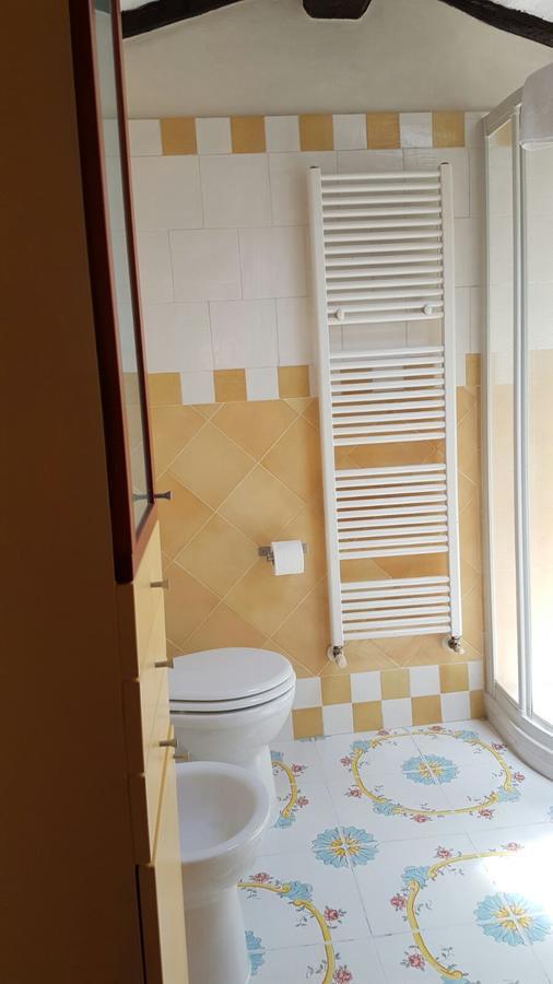 Flori'S Bed & Breakfast Viareggio Exterior photo