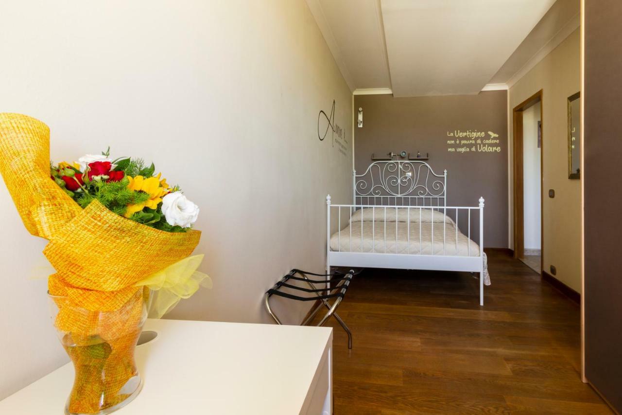 Flori'S Bed & Breakfast Viareggio Exterior photo
