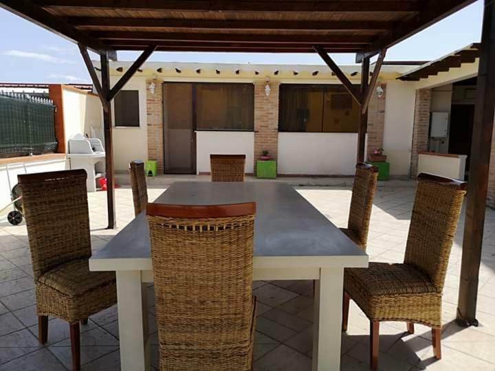 Flori'S Bed & Breakfast Viareggio Exterior photo