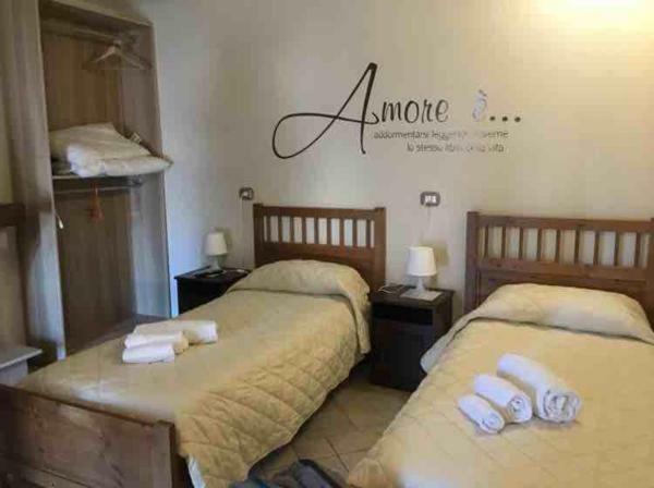 Flori'S Bed & Breakfast Viareggio Exterior photo